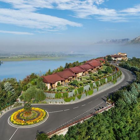 Hotel Taj Dal View Srinagar Extérieur photo