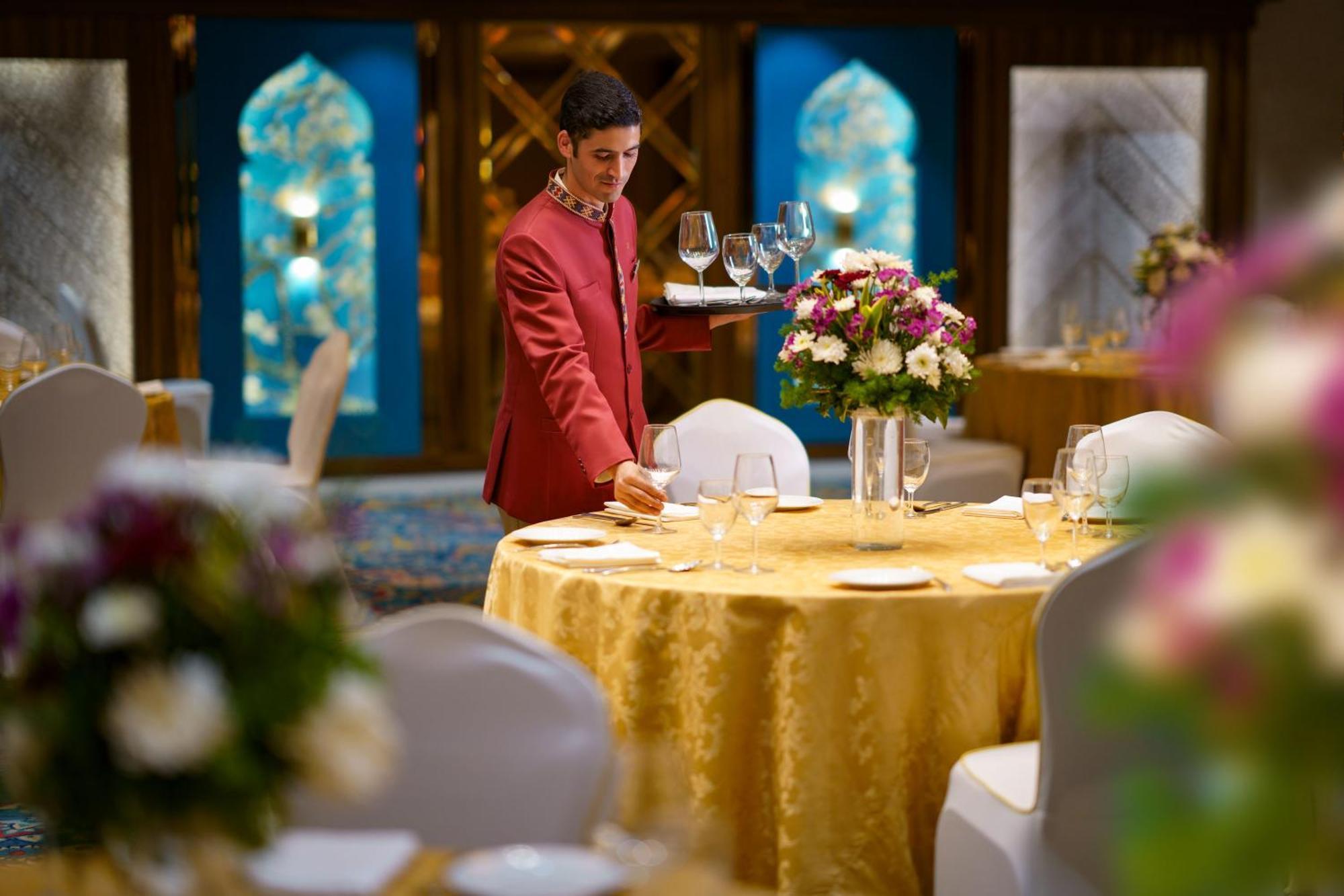 Hotel Taj Dal View Srinagar Extérieur photo