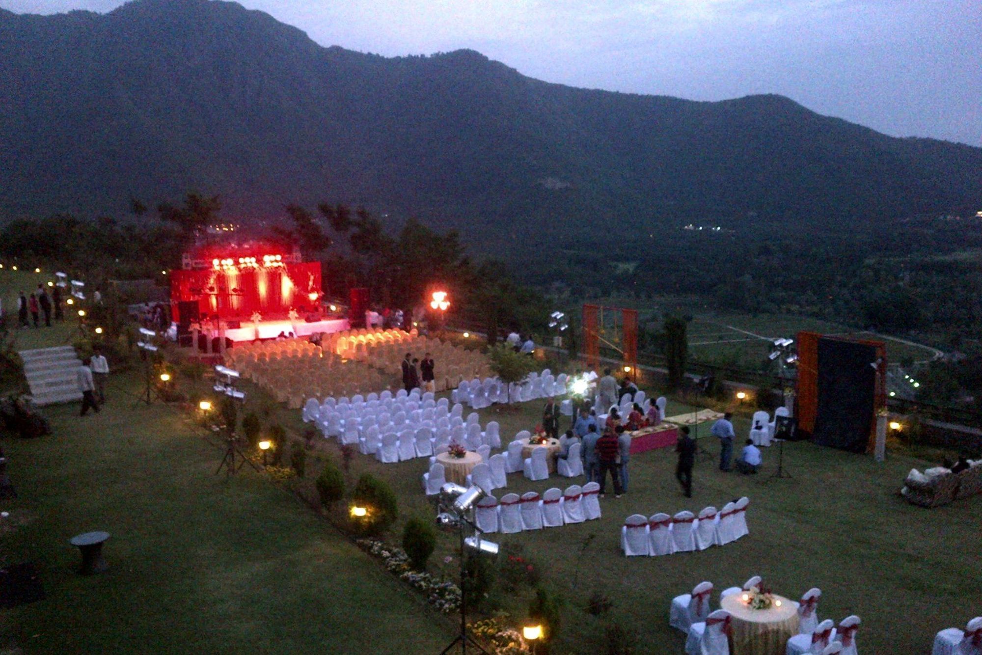 Hotel Taj Dal View Srinagar Commodités photo